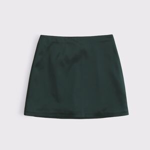 Size small abercrombie satin Skort